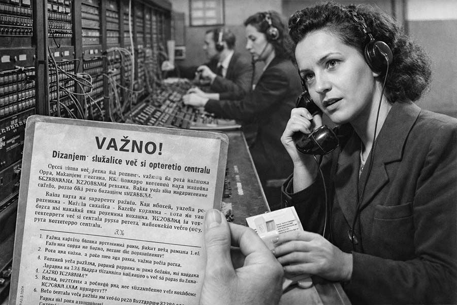 Kada slušalica postane nasušna potreba: Kako je izgledao telefonski bonton pre 79 godina?